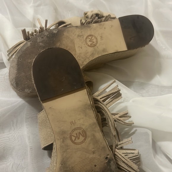 Michael Kors Hana Platform Sandal - Picture 5 of 5